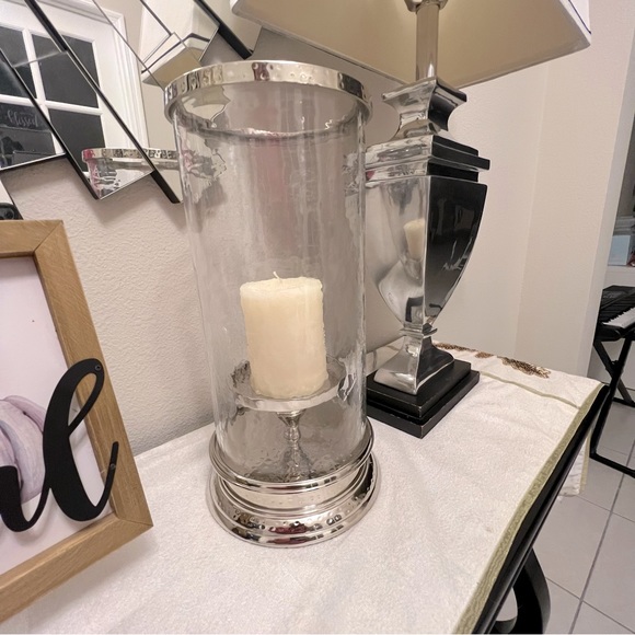 Modern Hurricane candleholders 13 7/8” height by 6 1/2 on top.. - Picture 4 of 5